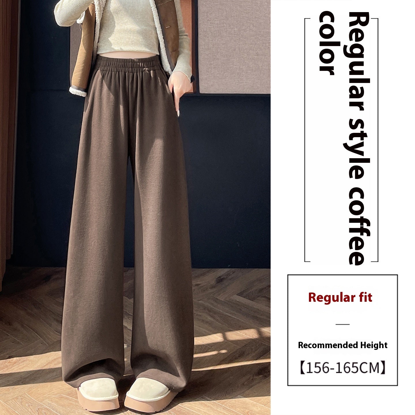 Pantaloni stretti a gamba larga con piccolo effetto drappeggio