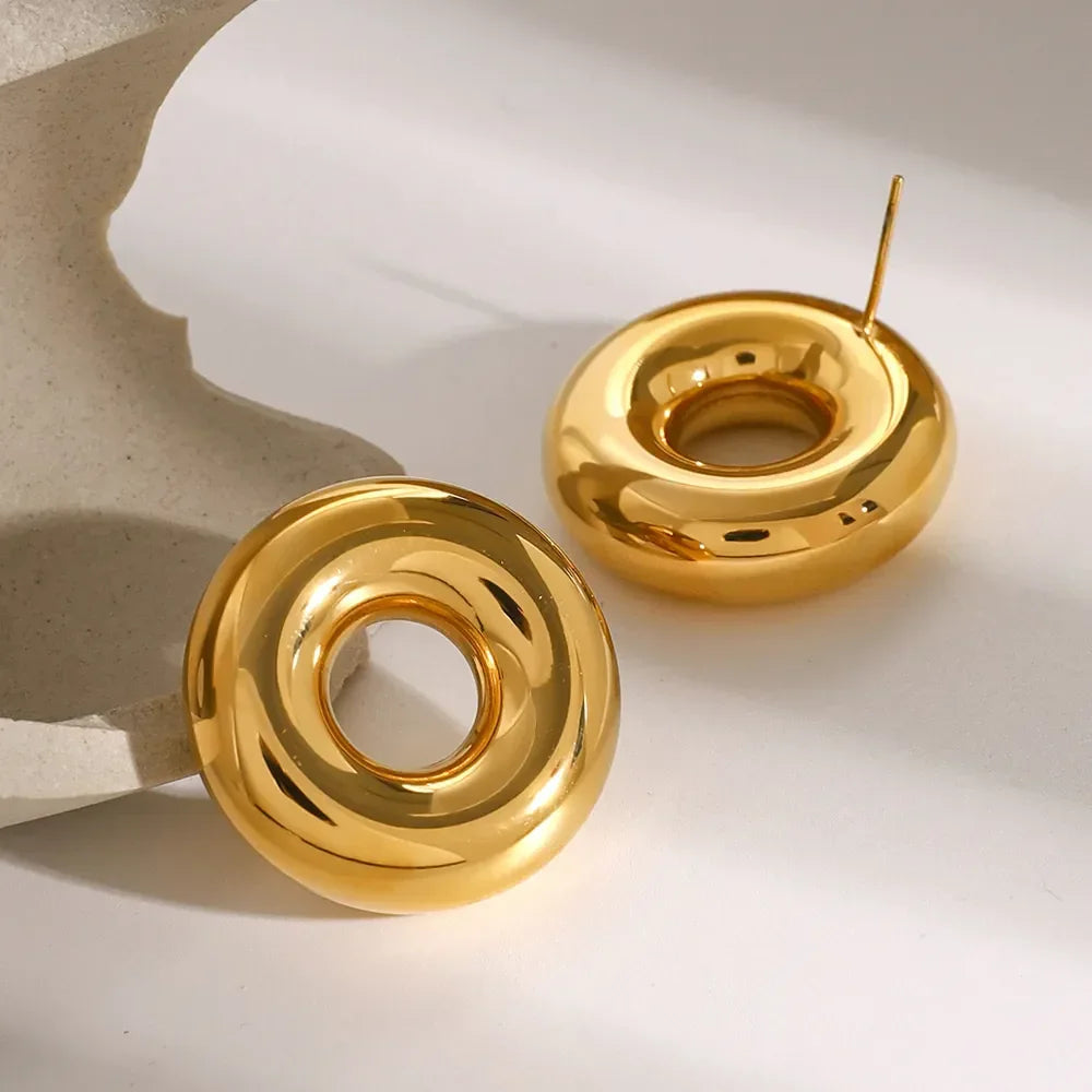 Stainless Steel Cutout Round Shape Earrings - VAleG