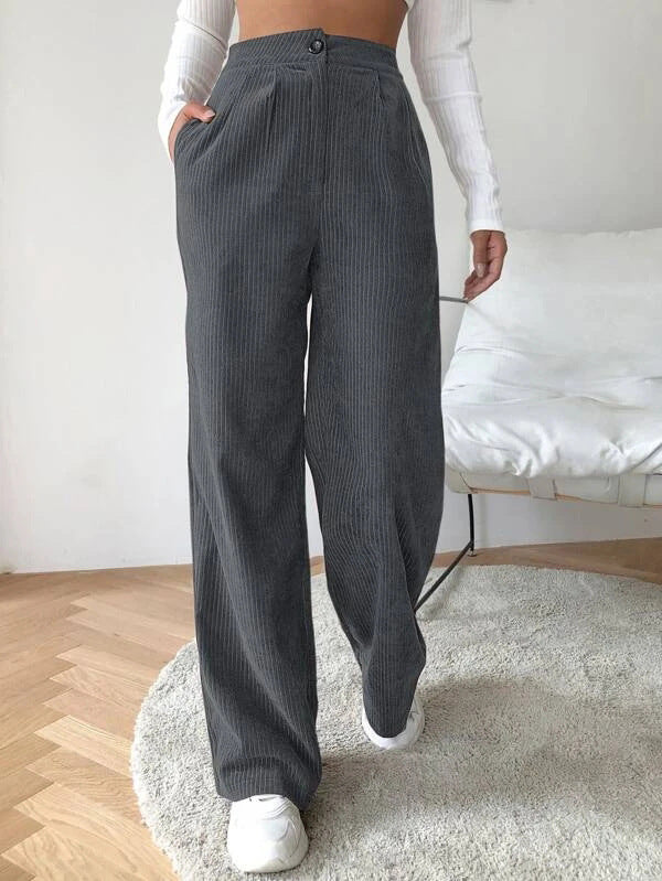 Pantaloni larghi in velluto a coste in tinta unita