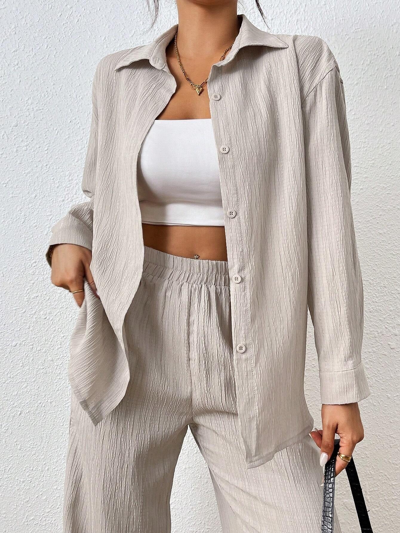 Completo camicia e pantaloni a maniche lunghe in tinta unita