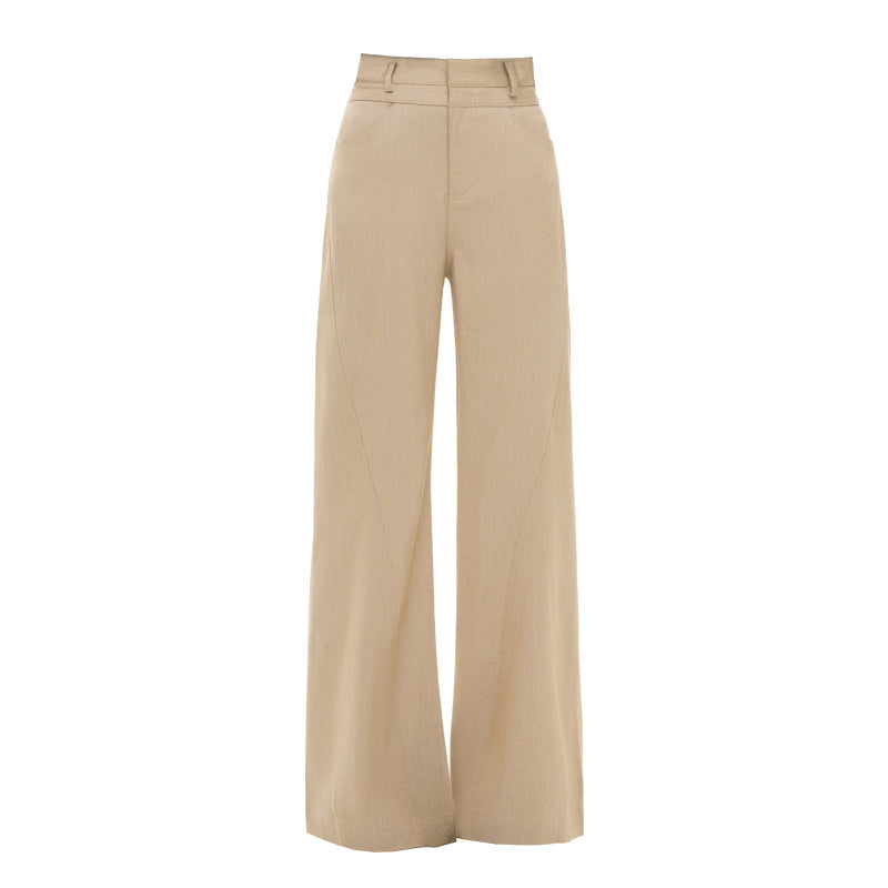 Pantaloni  stile donna