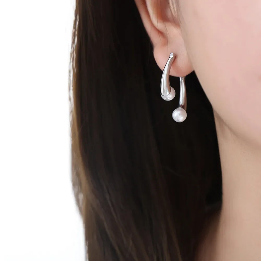 Synthetic Pearl Asymmetrical Titanium Steel Earrings - VAleG