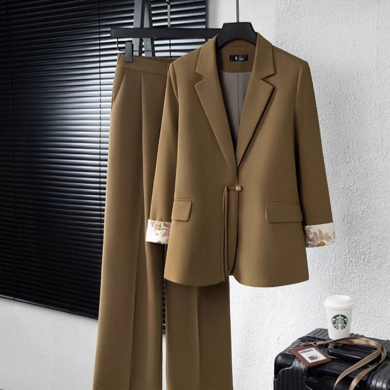 Completo da donna in due pezzi