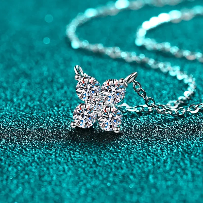 1.26 Carat Moissanite 925 Sterling Silver Geometric Shape Pendant Necklace - VAleG
