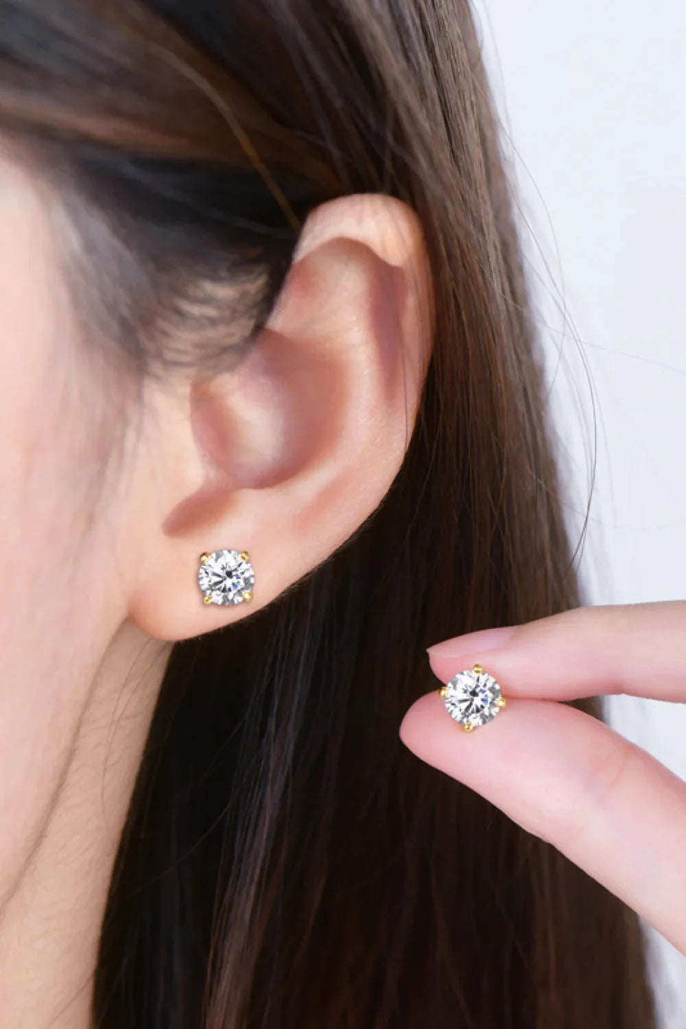 2 Carat Moissanite 925 Sterling Silver Stud Earrings - VAleG