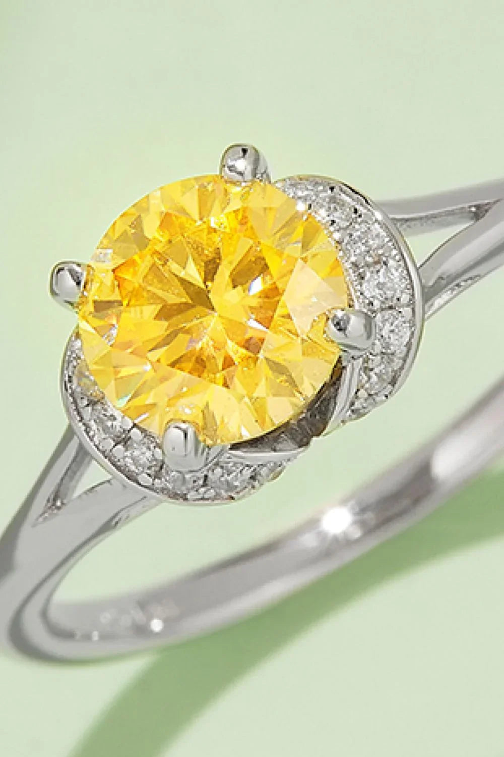 1 Carat Moissanite 4-Prong 925 Sterling Silver Ring - VAleG