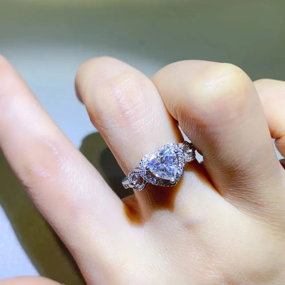 1 Carat Moissanite 925 Sterling Silver Ring - VAleG