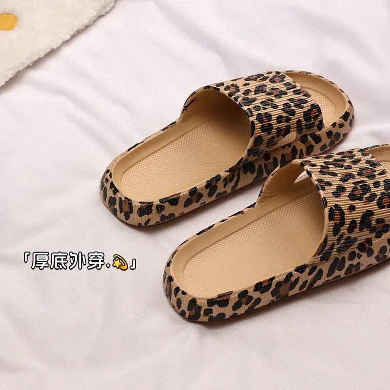 Leopard Print Slippers Women's Outdoor Wear Summer New Korean Style Fashion Shit Feeling Indoor Home Thick Bottom Couples Sandals - VAleG