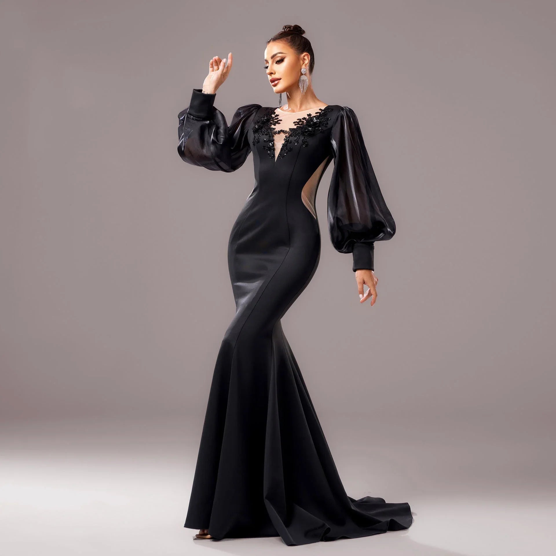 Long Sleeve Round Neck Banquet Applique Sheath Fishtail Dress - VAleG