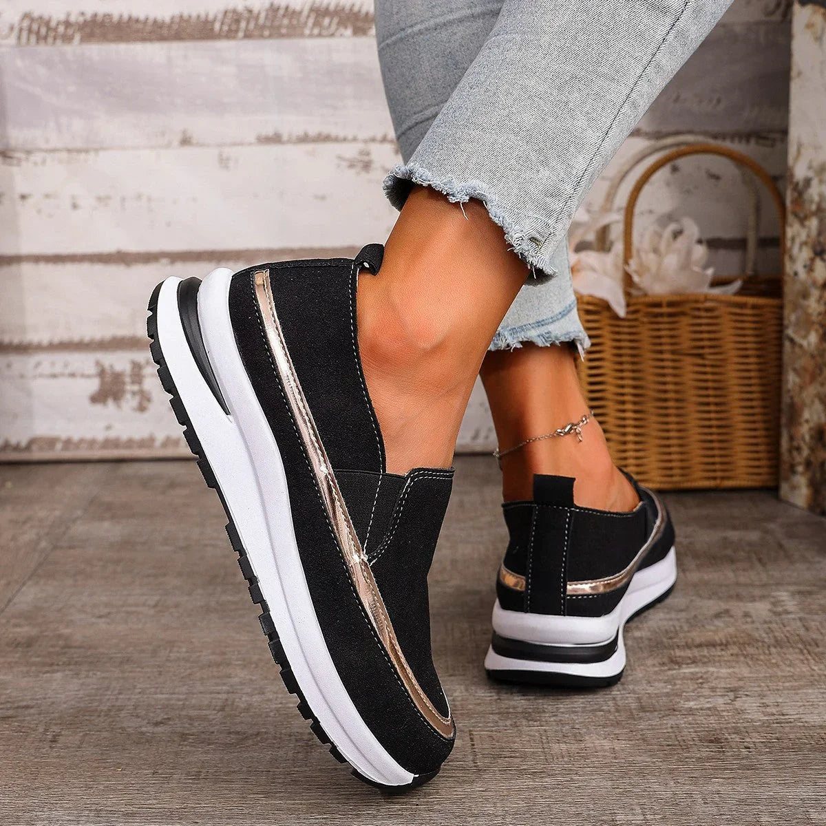 Autumn And Winter New Platform Soft Leather Soft Bottom Women's Shoes - VAleG