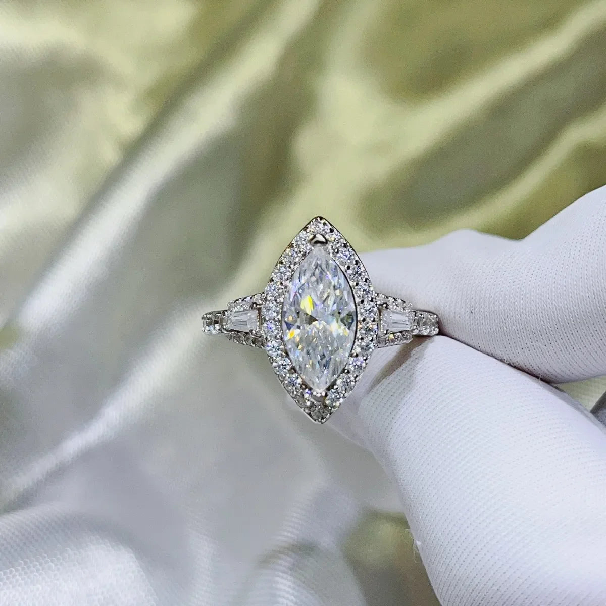 2 Carat Moissanite 925 Sterling Silver Ring - VAleG