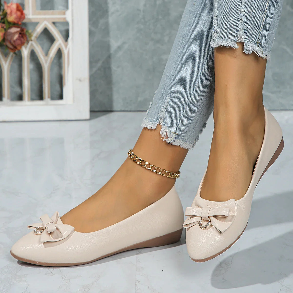 Flat Casual Plus Size Women's Shallow Mouth Bowknot Shoes - VAleG