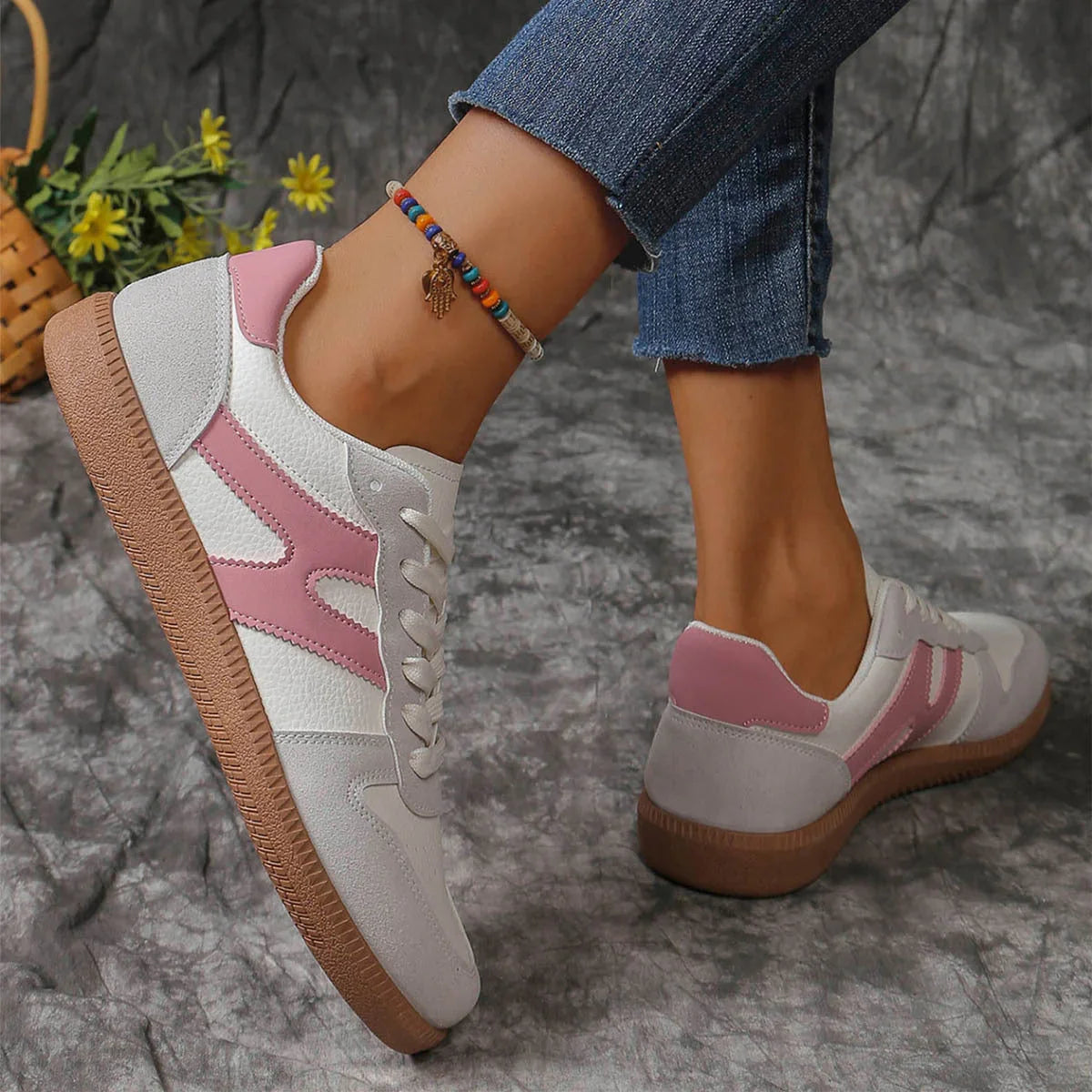 New Colorblock Lace-up Flats Shoes Fashion Round Toe Slip On Casual Shoes For Women - VAleG