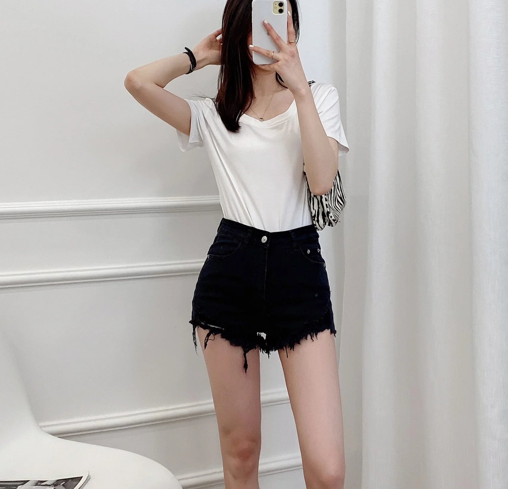 Fashion High Waist Ragged Denim Shorts - VAleG
