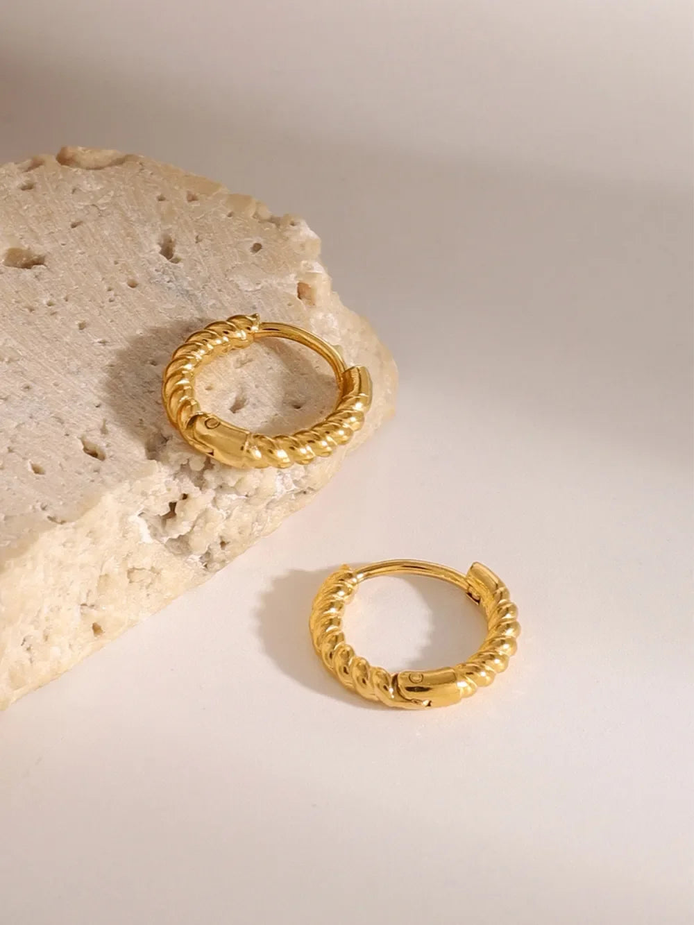 18K Gold-Plated Stainless Steel Huggie Earrings - VAleG