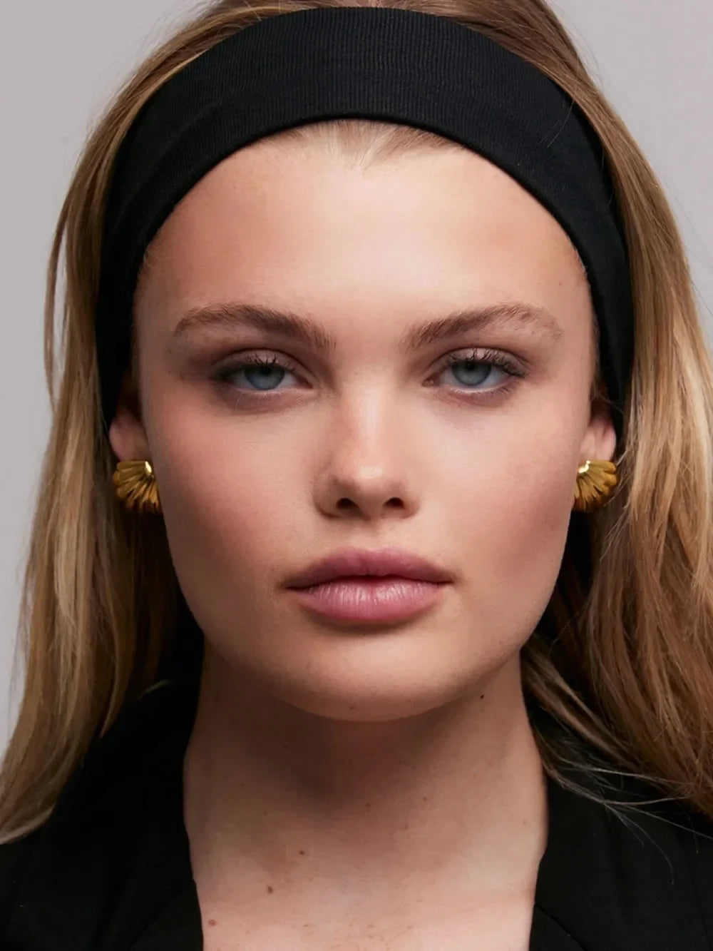 18K Gold-Plated Stainless Steel Shell Stud Earrings - VAleG