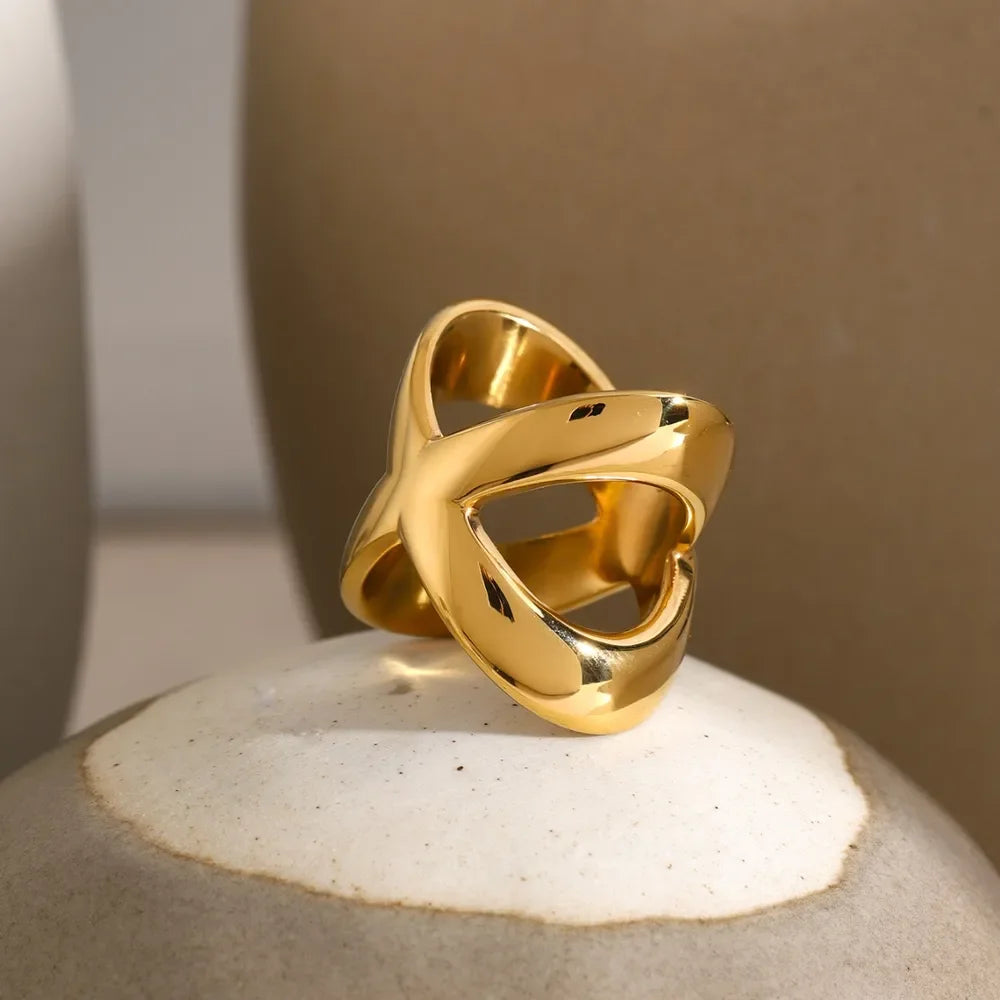 18K Gold-Plated Crisscross Ring - VAleG