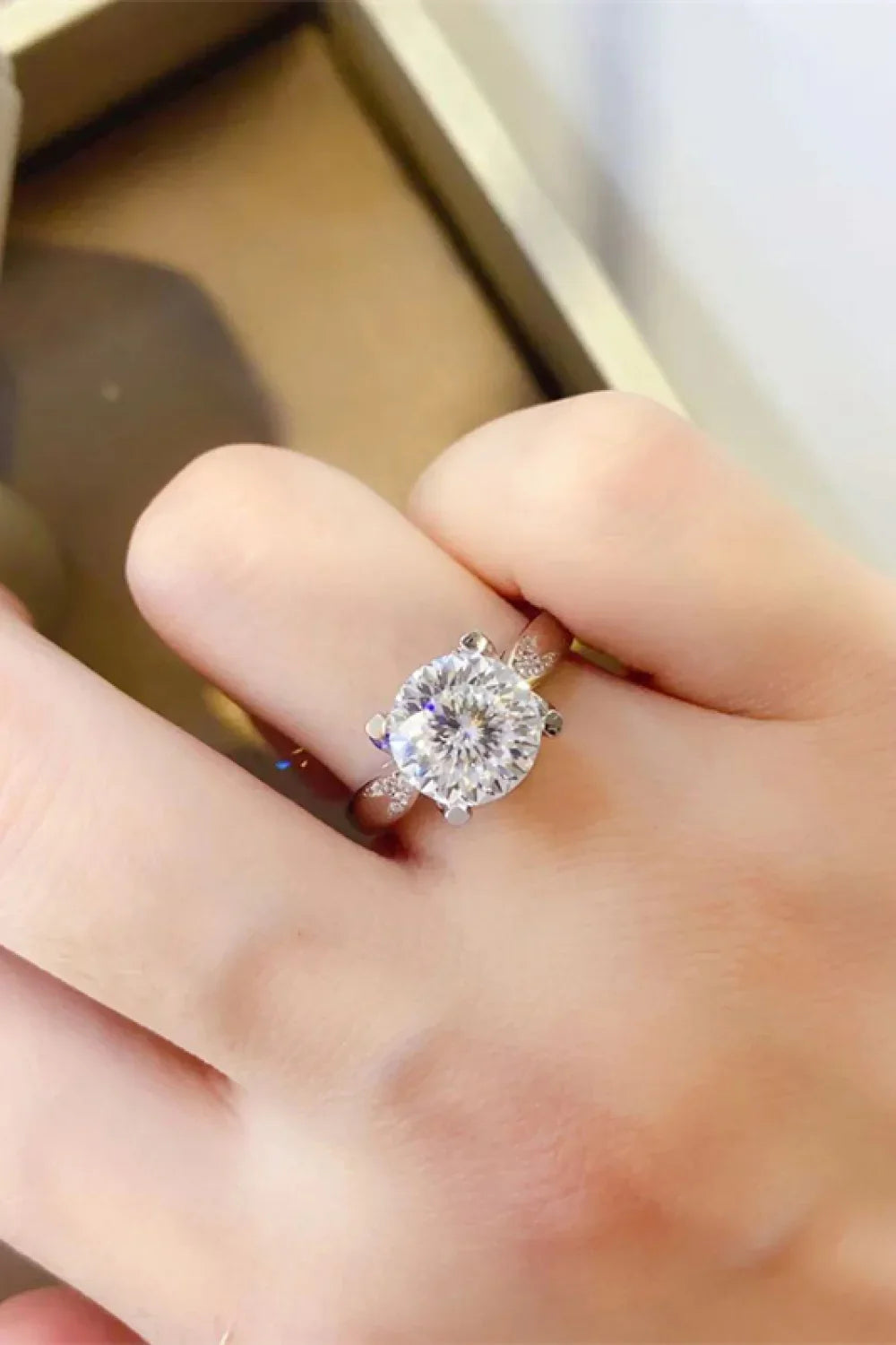 2 Carat Moissanite 925 Sterling Silver Ring - VAleG