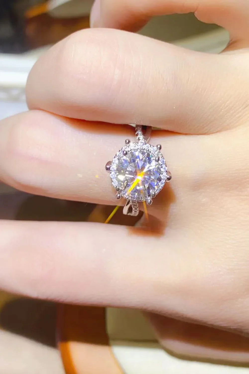 2 Carat Moissanite 925 Sterling Silver Ring - VAleG