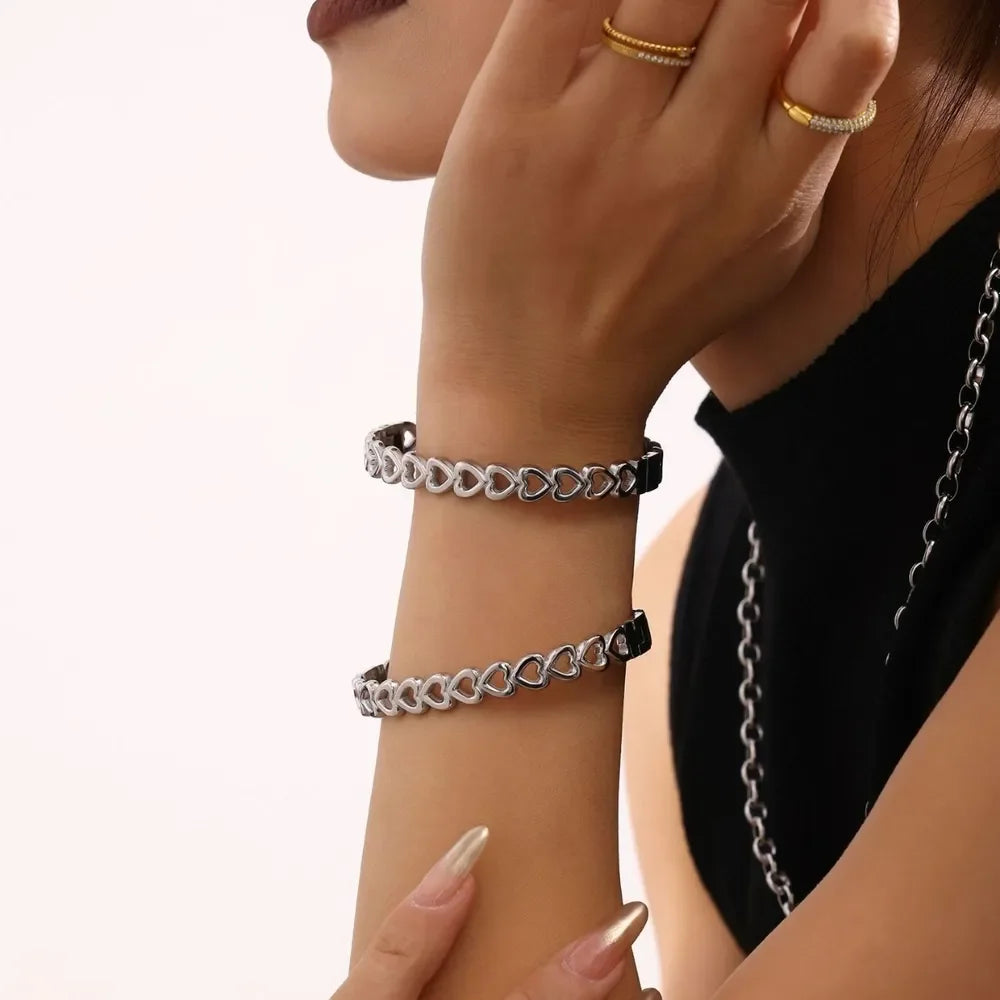 18K Gold-Plated Stainless Steel Heart Bracelet - VAleG