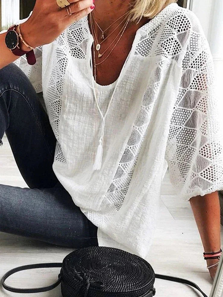 Lace stitching U-neck 3.4 sleeve T-shirt - VAleG