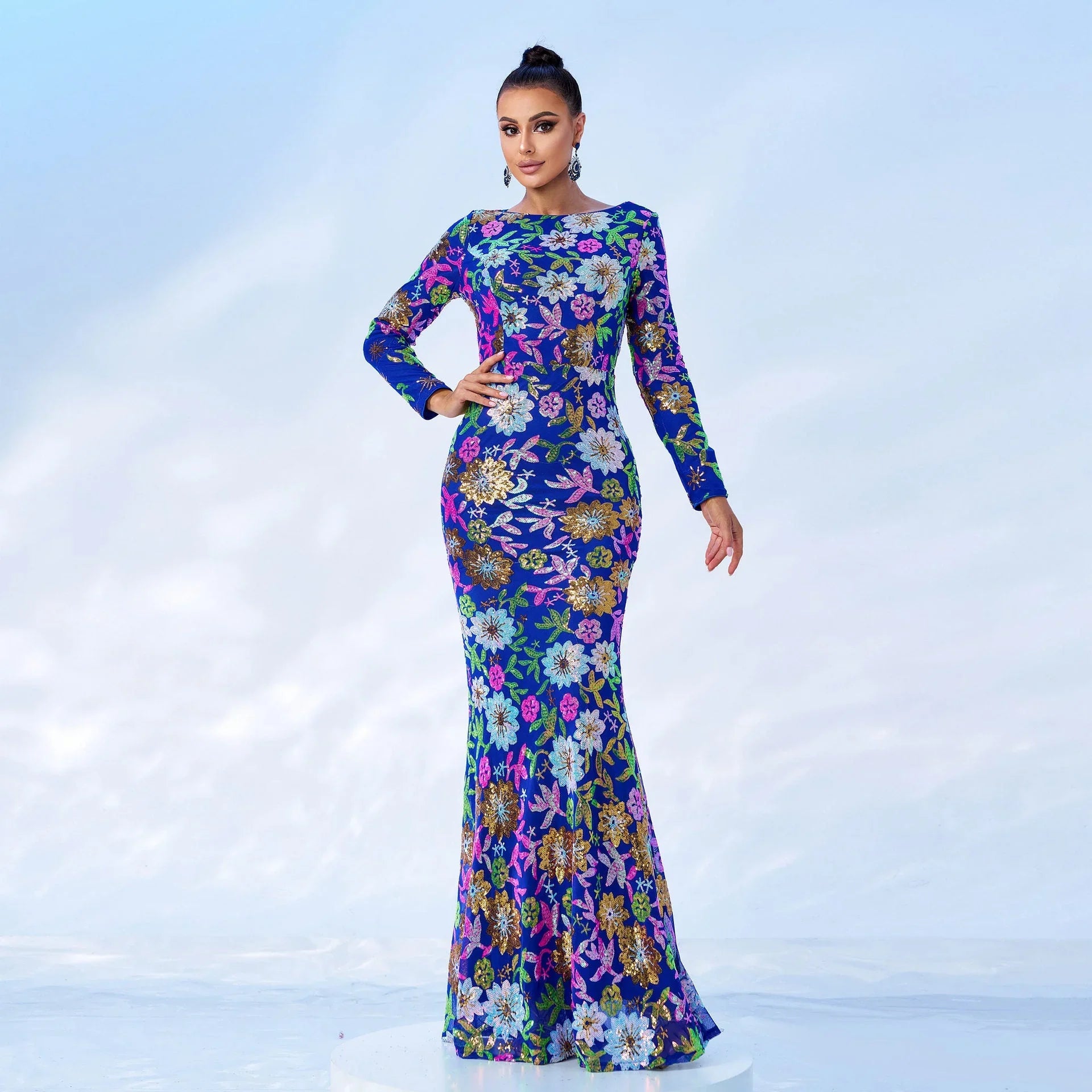 Evening Gown Long Sleeve Temperament Crew Neck Long Sequined Banquet Bridesmaid Dress - VAleG