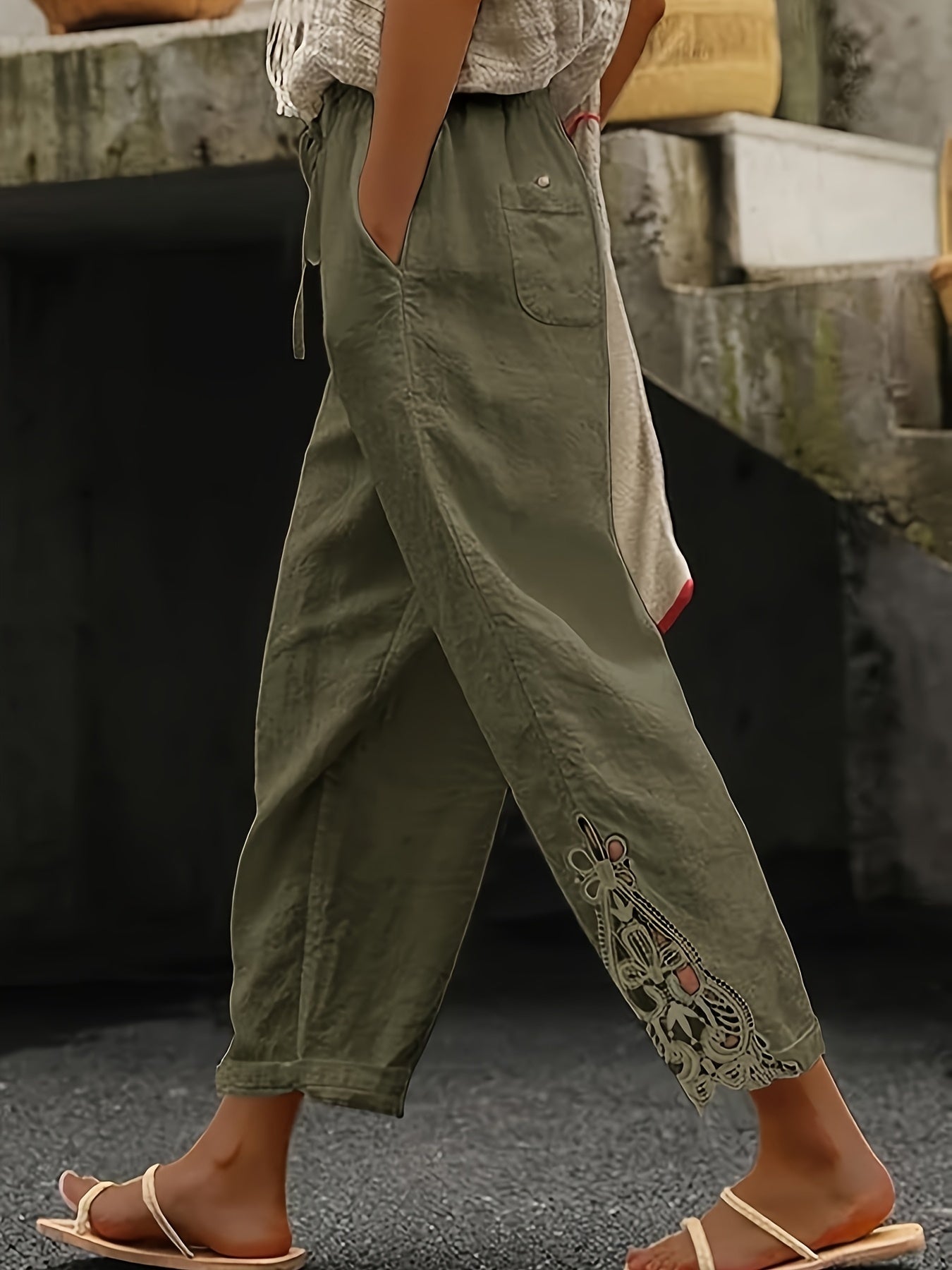 Pantaloni casual dritti da donna con coulisse in pizzo