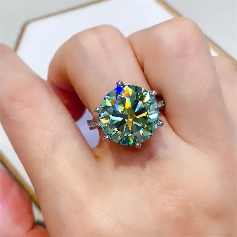 10 Carat Moissanite 925 Sterling Silver Ring - VAleG
