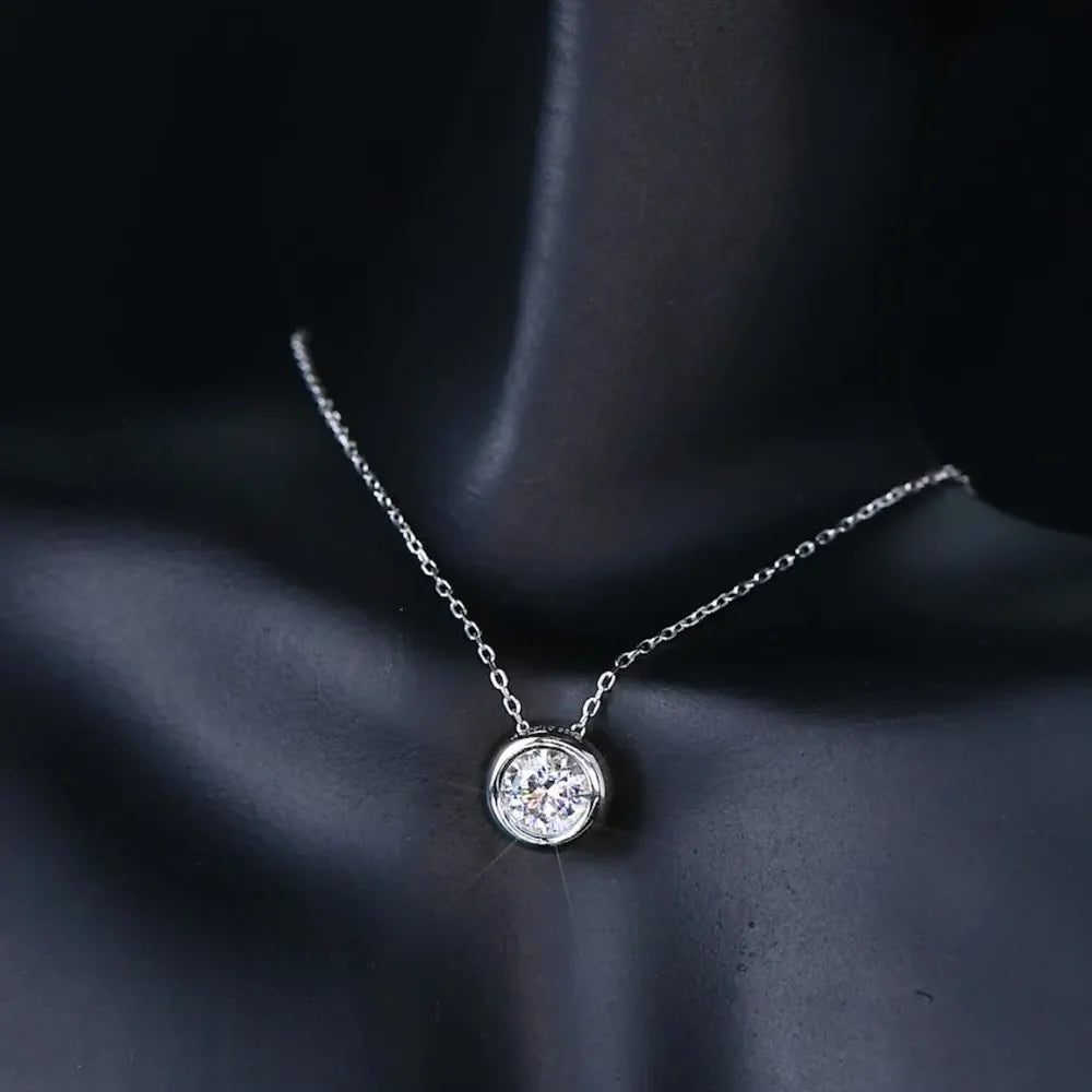 1 Carat Moissanite 925 Sterling Silver Necklace - VAleG