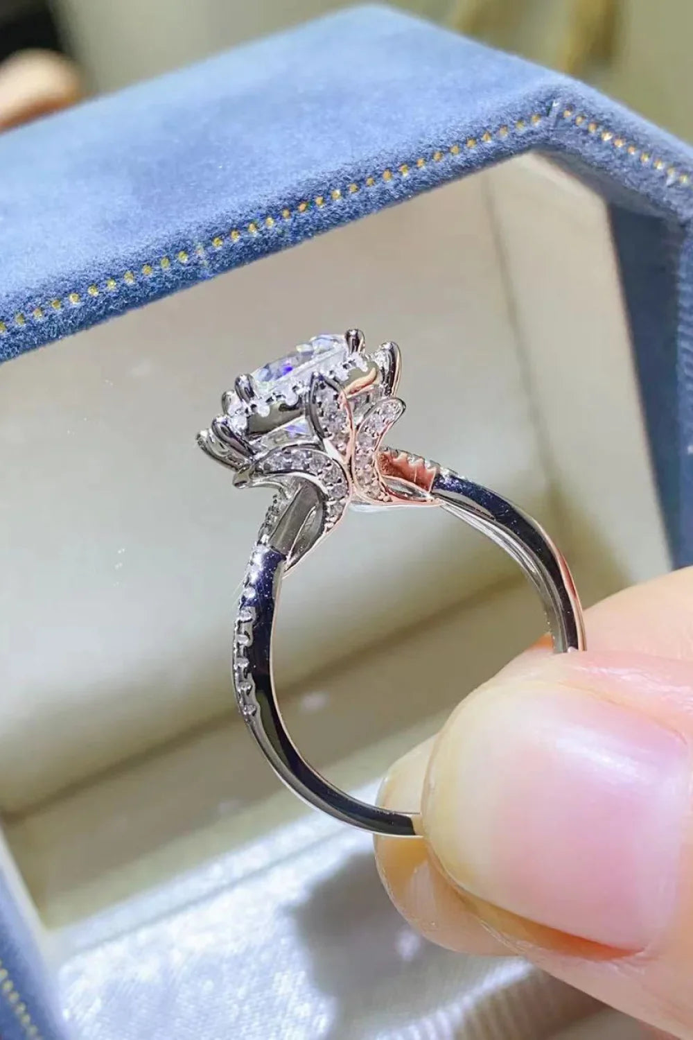 2 Carat Moissanite 925 Sterling Silver Ring - VAleG