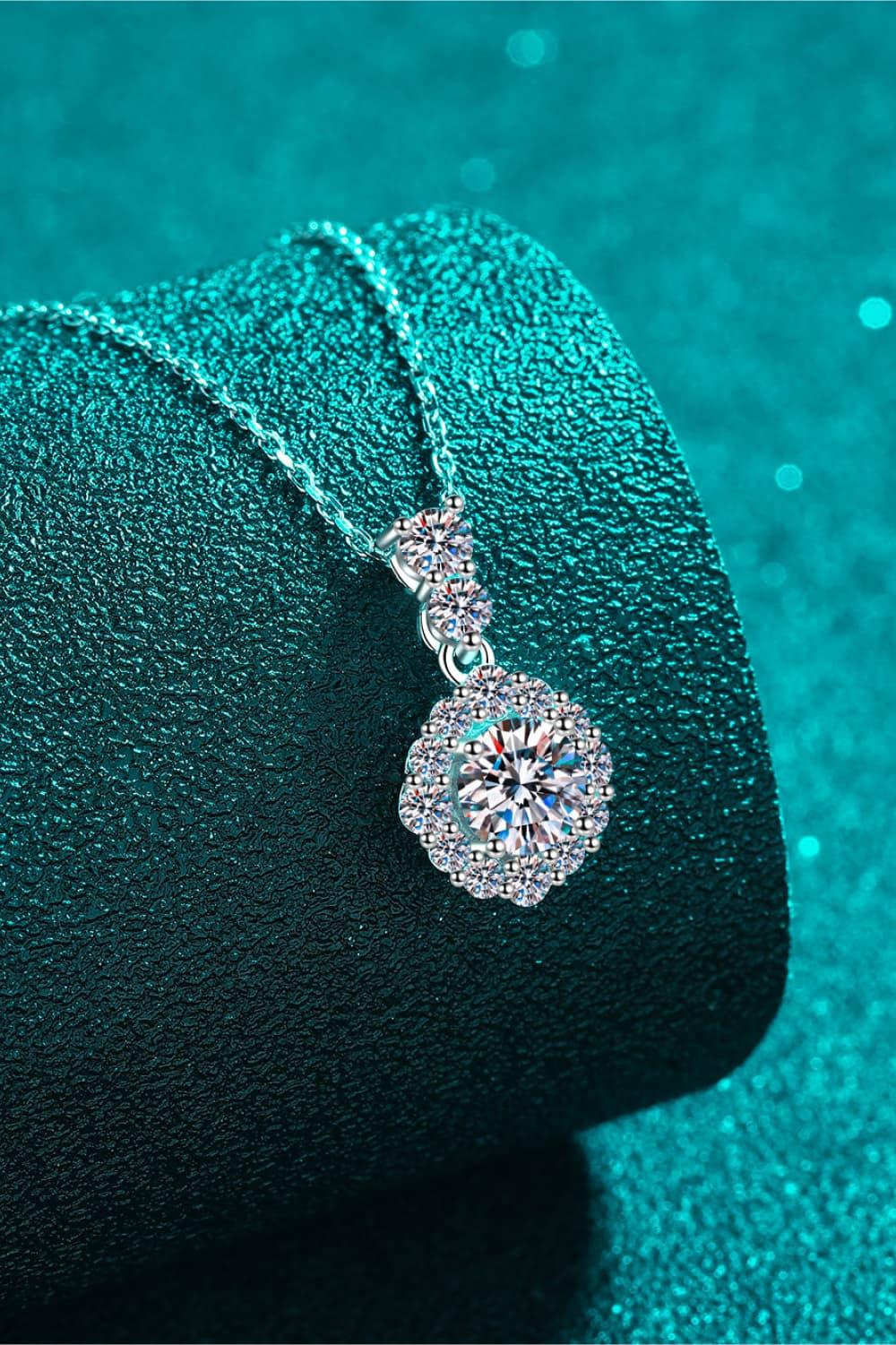 1 Carat Moissanite 925 Sterling Silver Necklace - VAleG