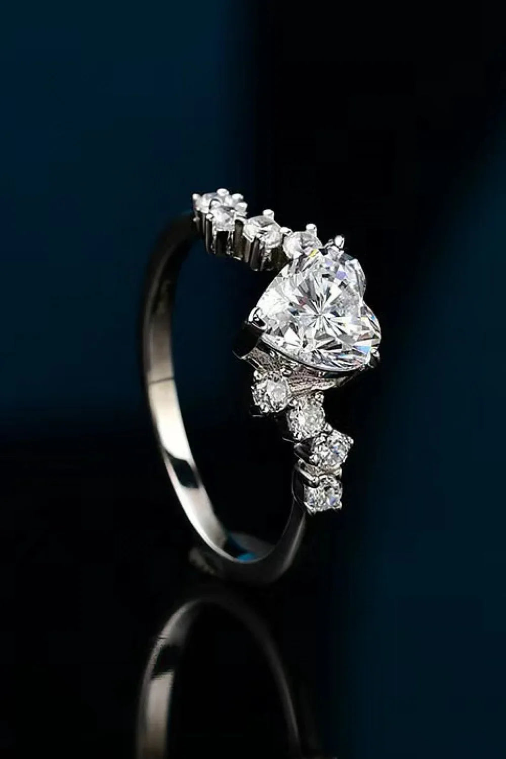 1 Carat Moissanite Heart 925 Sterling Silver Ring - VAleG
