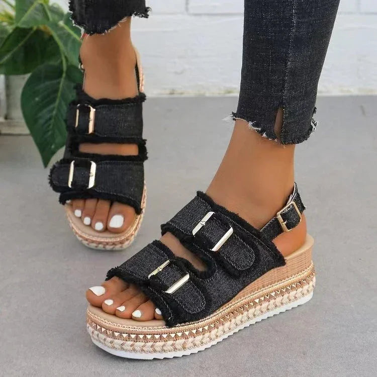 Beach Roman Niche Retro Double Buckle Decorative Slippers - VAleG