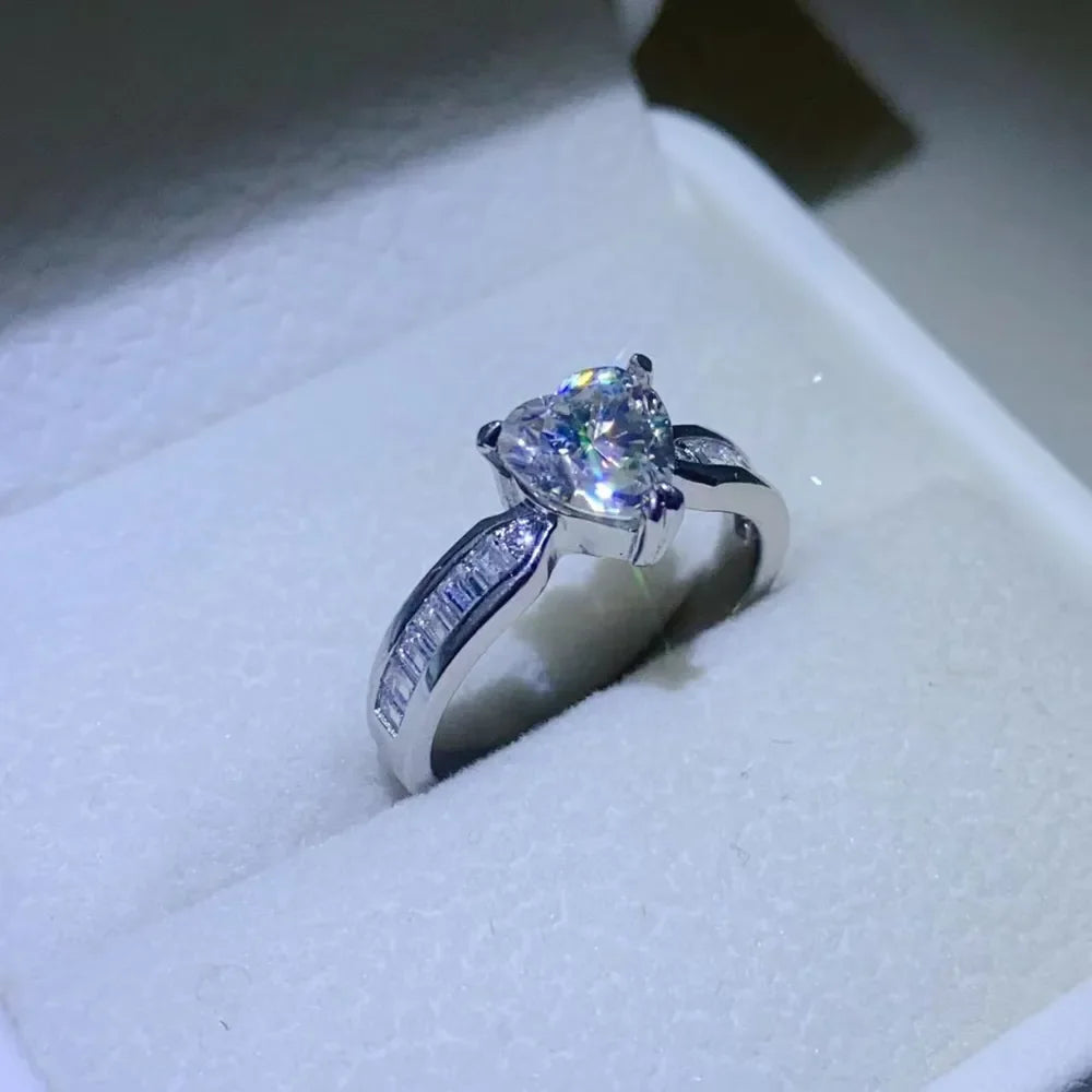 1 Carat Moissanite 925 Sterling Silver Ring - VAleG