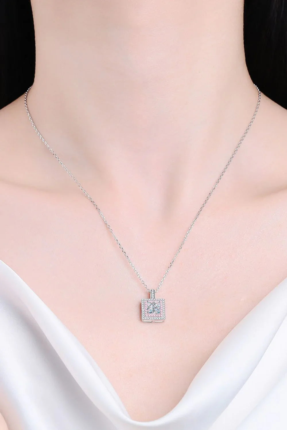 1 Carat Moissanite Square Pendant Chain Necklace - VAleG