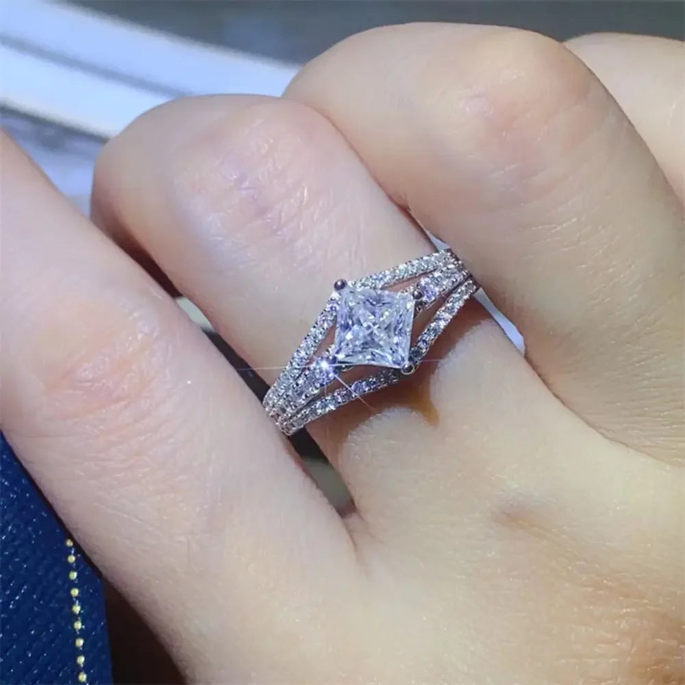 1 Carat Moissanite 925 Sterling Silver Ring - VAleG