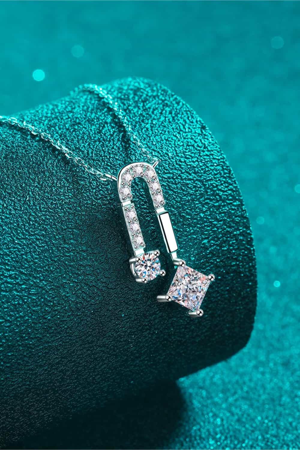1.3 Carat Moissanite 925 Sterling Silver Necklace - VAleG