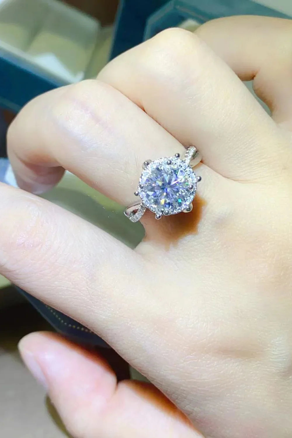 2 Carat Moissanite 925 Sterling Silver Ring - VAleG