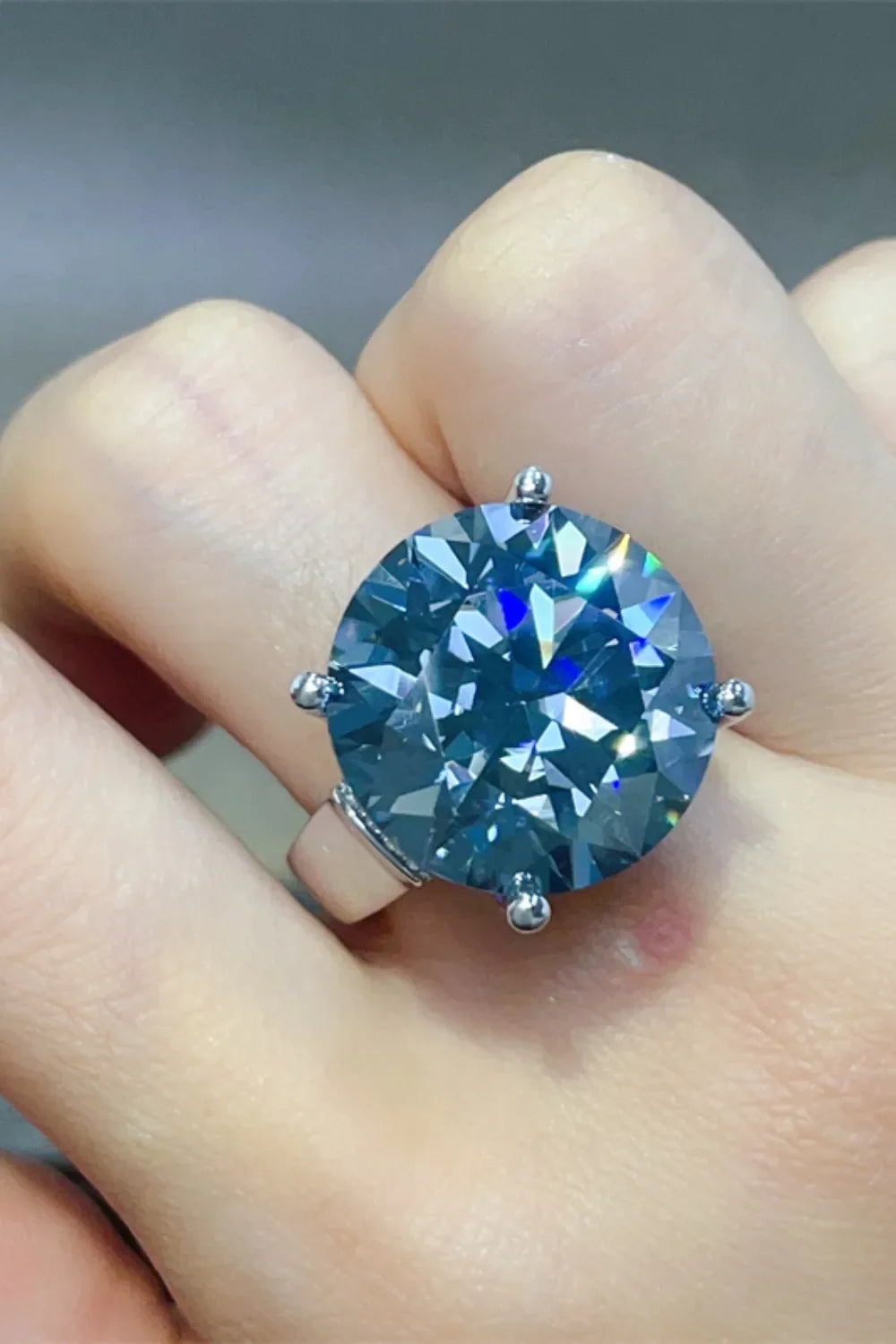 20 Carat Moissanite 925 Sterling Silver Ring - VAleG