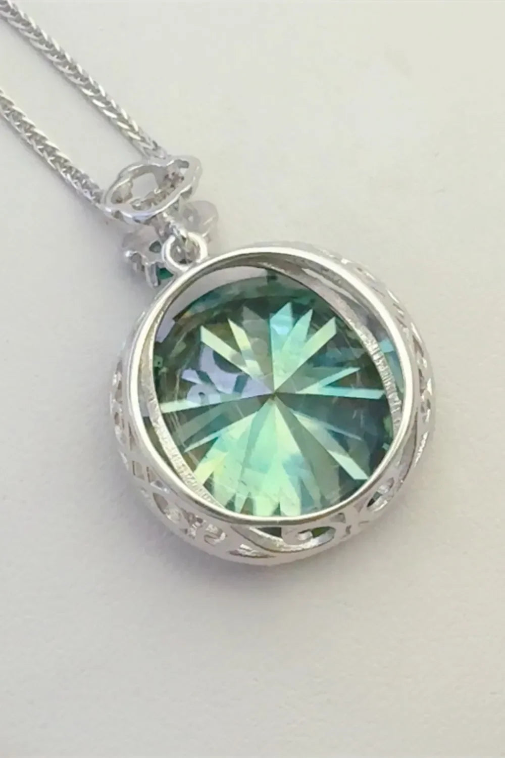 20 Carat Moissanite 925 Sterling Silver Pendant Necklace - VAleG