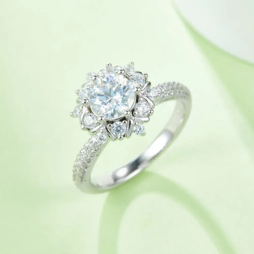 1 Carat Moissanite 925 Sterling Silver Flower Shape Ring - VAleG