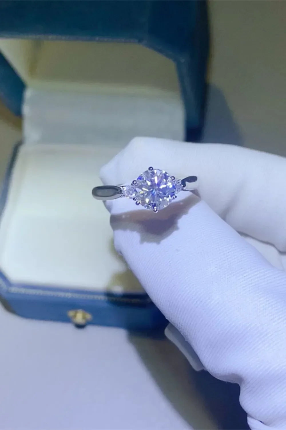 2 Carat Moissanite 925 Sterling Silver Ring - VAleG