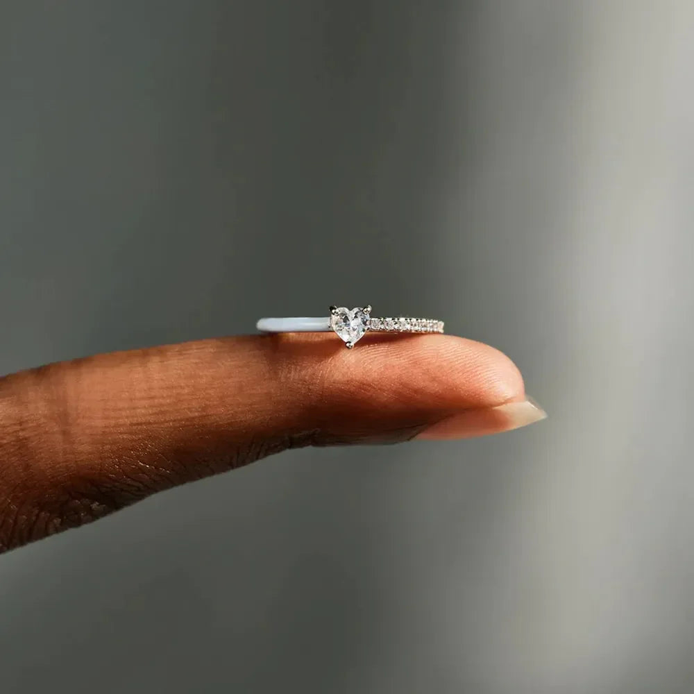 Heart Shape Inlaid Zircon Enamel Ring - VAleG