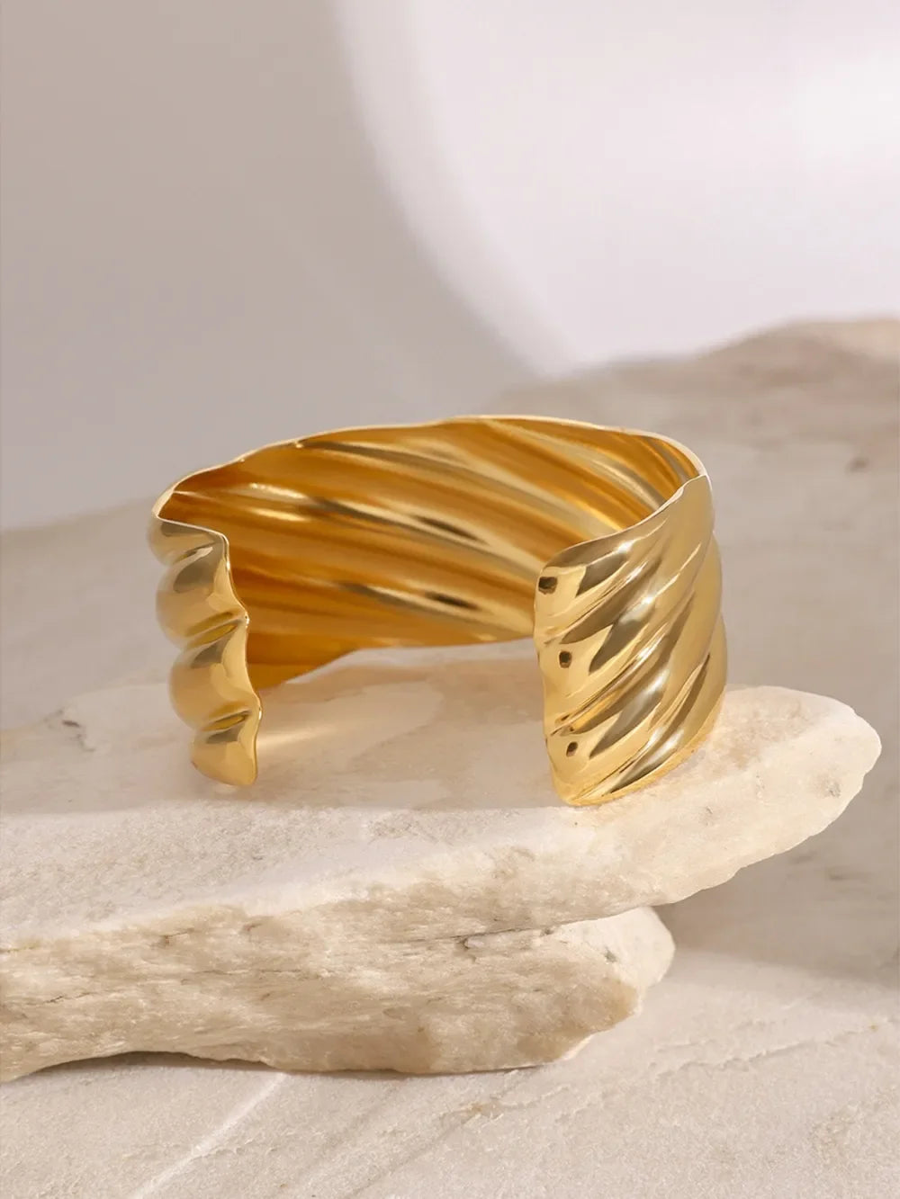 18K Gold-Plated Stainless Steel Open Ring - VAleG
