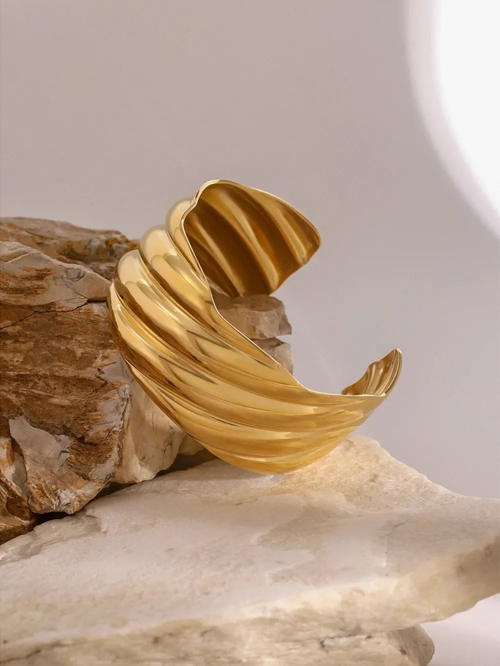 18K Gold-Plated Stainless Steel Open Ring - VAleG