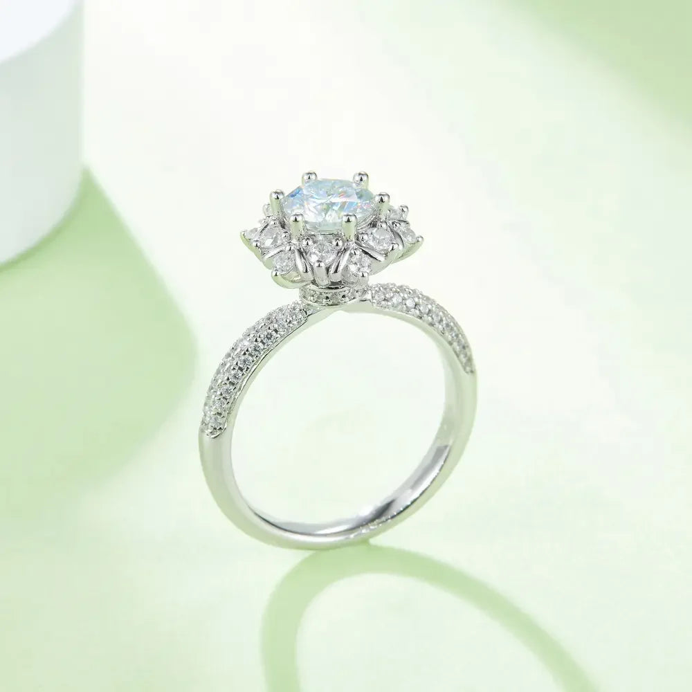 1 Carat Moissanite 925 Sterling Silver Flower Shape Ring - VAleG