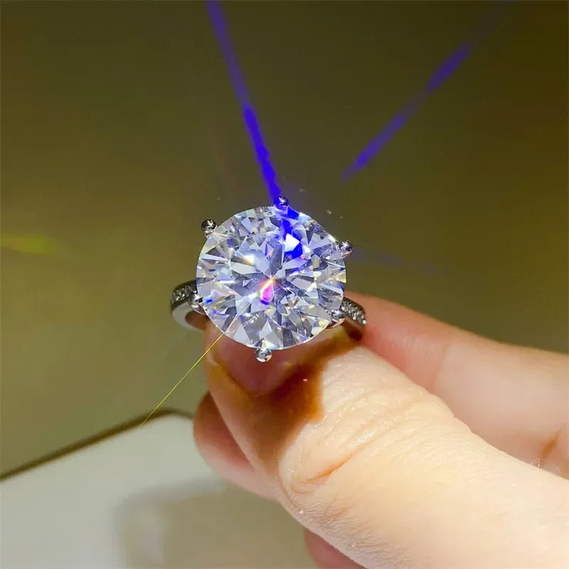 10 Carat Moissanite 925 Sterling Silver Ring - VAleG