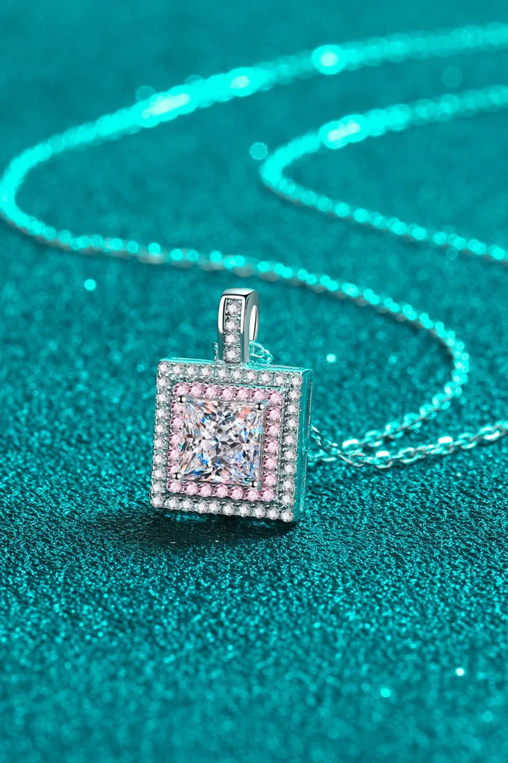 1 Carat Moissanite Square Pendant Chain Necklace - VAleG