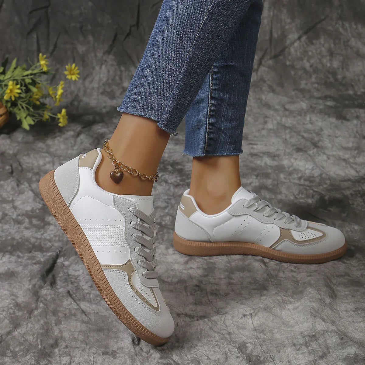 New Colorblock Lace-up Flats Shoes Fashion Breathable Hollow Slip On Casual Shoes For Women - VAleG