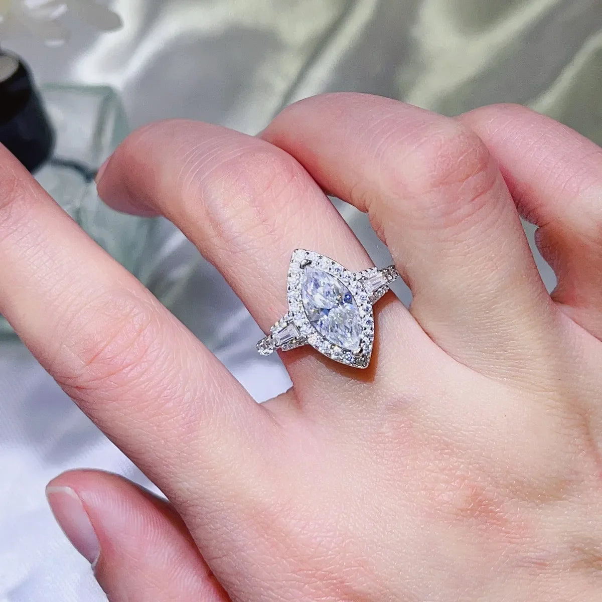 2 Carat Moissanite 925 Sterling Silver Ring - VAleG